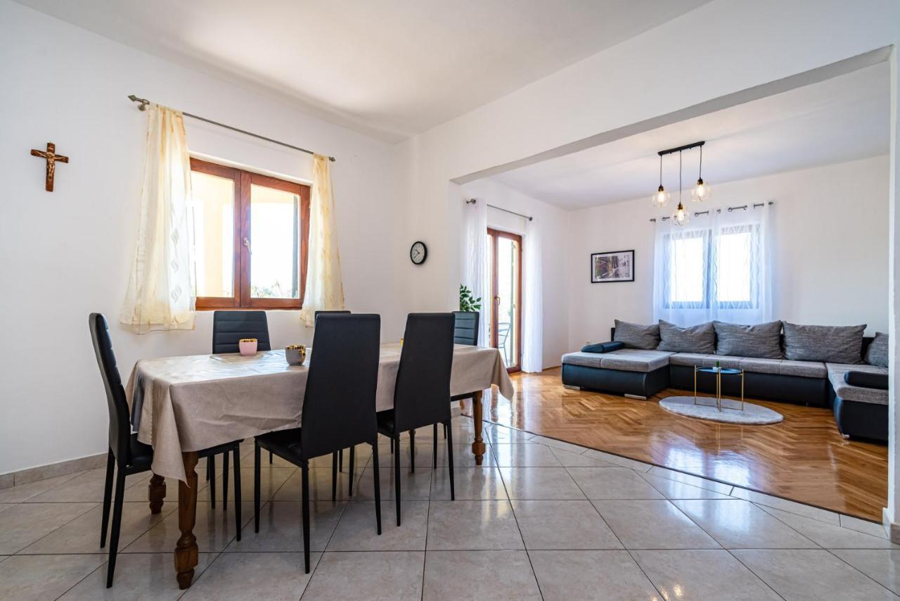 Apartment Marija Novigrad  المظهر الخارجي الصورة